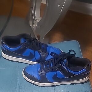 Nike Men's Black and Blue Sneakers
